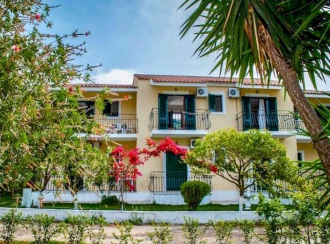 Lemon Tree Apartments A D Argostoli  Eksteriør billede